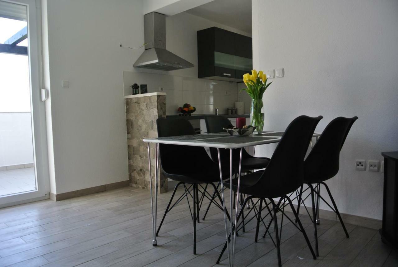 Apartmani Mistral Rogoznica  Exterior photo